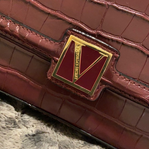 Victoria’s Secret Foe Crocodile Purse - Picture 5 of 5